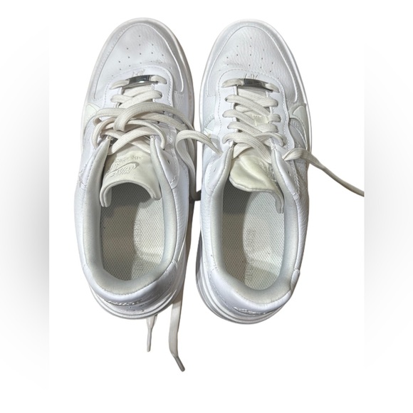 Nike AF1 - Picture 2 of 3